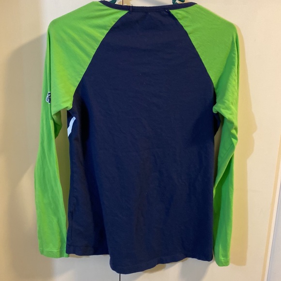 Seahawks shirt by Majestic s/p women’s - Picture 5 of 7